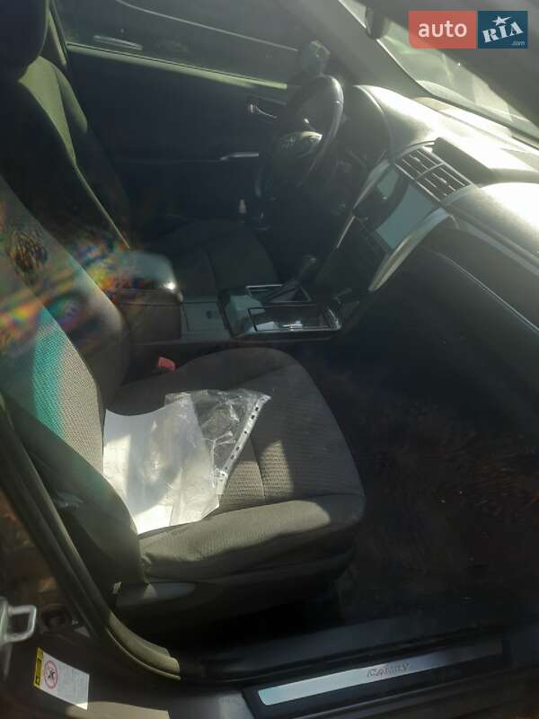 Седан Toyota Camry 2017 в Днепре