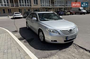 Седан Toyota Camry 2008 в Харькове