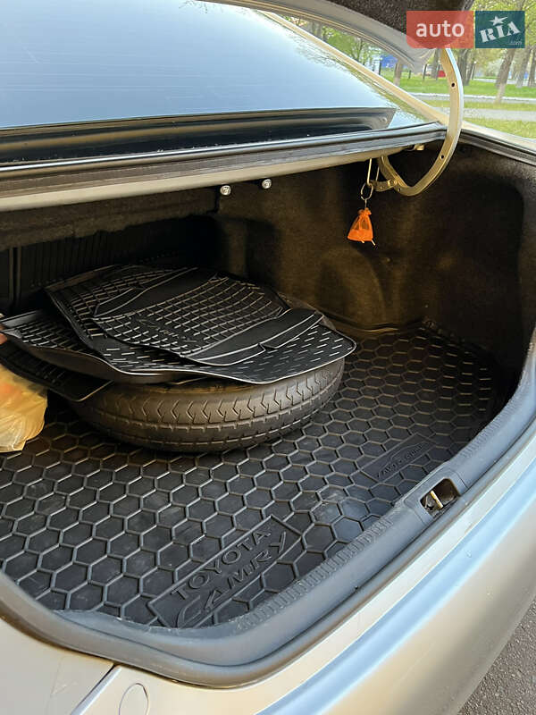 Седан Toyota Camry 2014 в Николаеве фото 19 Седан Toyota Camry 2014 в Николаеве