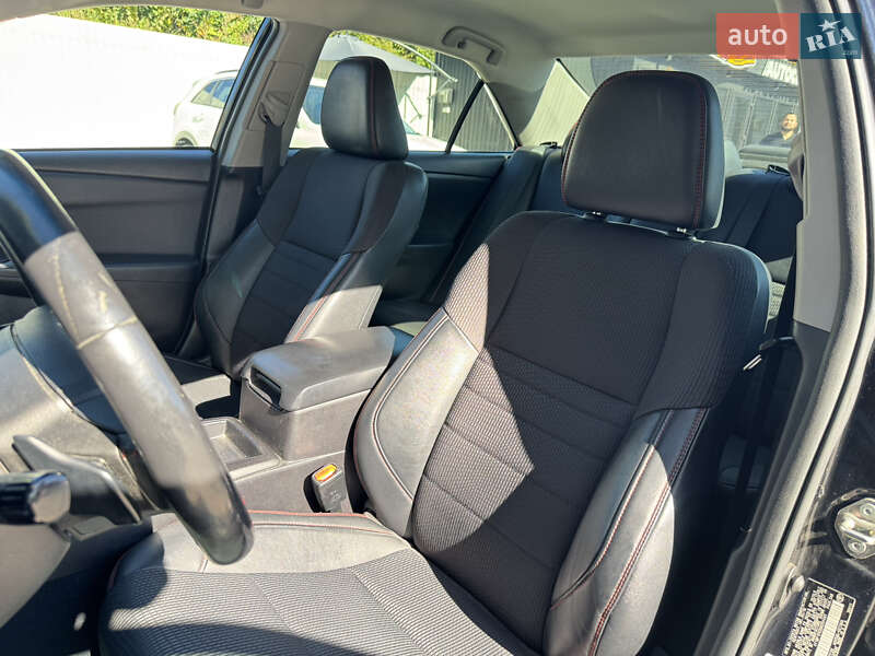 Седан Toyota Camry 2016 в Киеве фото 13 Седан Toyota Camry 2016 в Киеве
