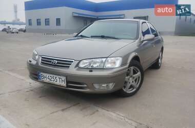 Седан Toyota Camry 2001 в Балте
