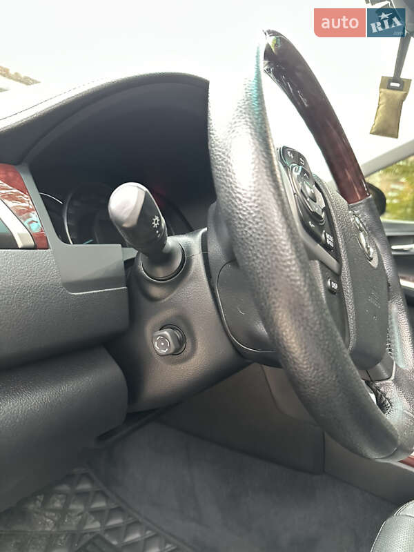 Седан Toyota Camry 2012 в Запоріжжі