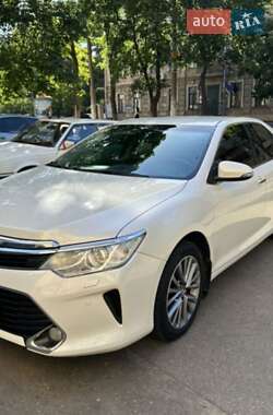 Седан Toyota Camry 2017 в Килии