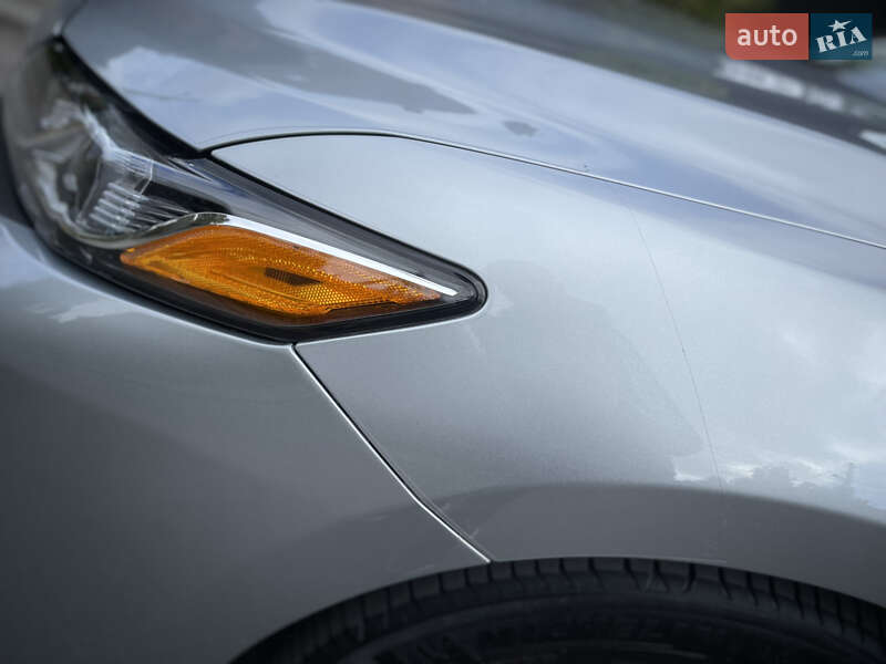 Седан Toyota Camry 2020 в Киеве