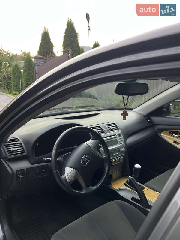 Седан Toyota Camry 2007 в Луцке фото 24 Седан Toyota Camry 2007 в Луцке