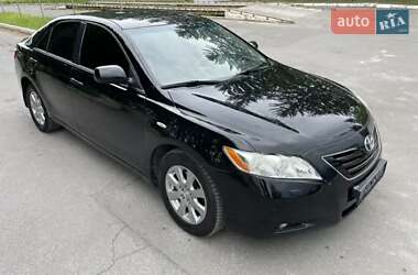 Седан Toyota Camry 2008 в Триполье