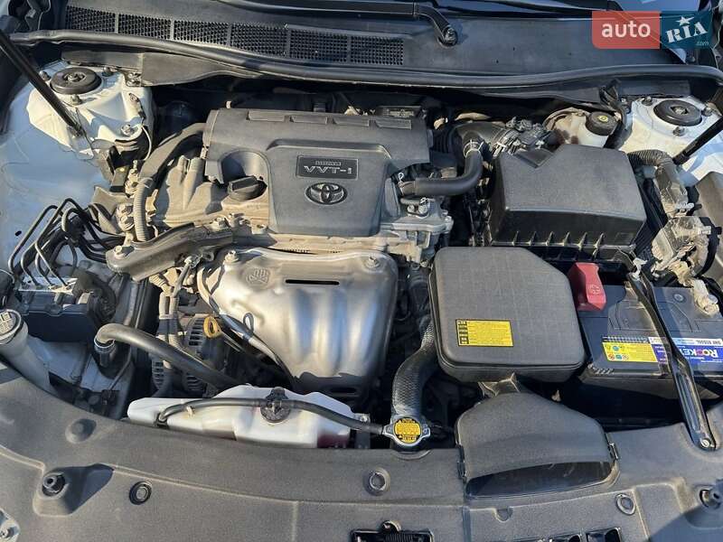 Седан Toyota Camry 2011 в Запоріжжі