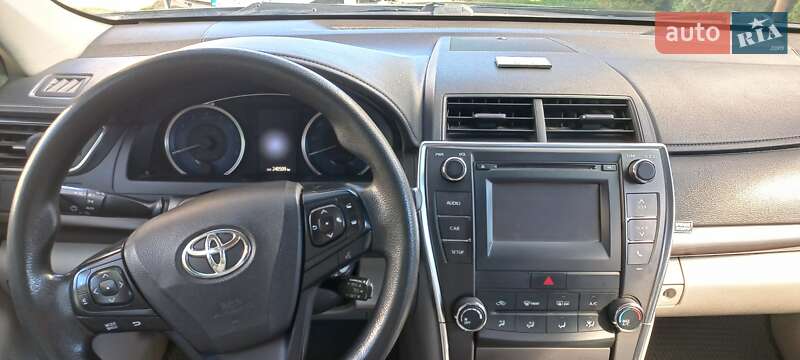 Седан Toyota Camry 2017 в Киеве фото 13 Седан Toyota Camry 2017 в Киеве