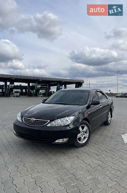 Седан Toyota Camry 2002 в Николаеве