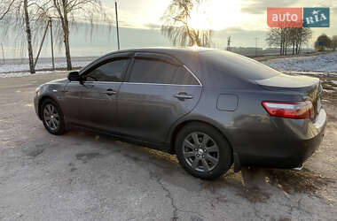 Седан Toyota Camry 2006 в Чернигове