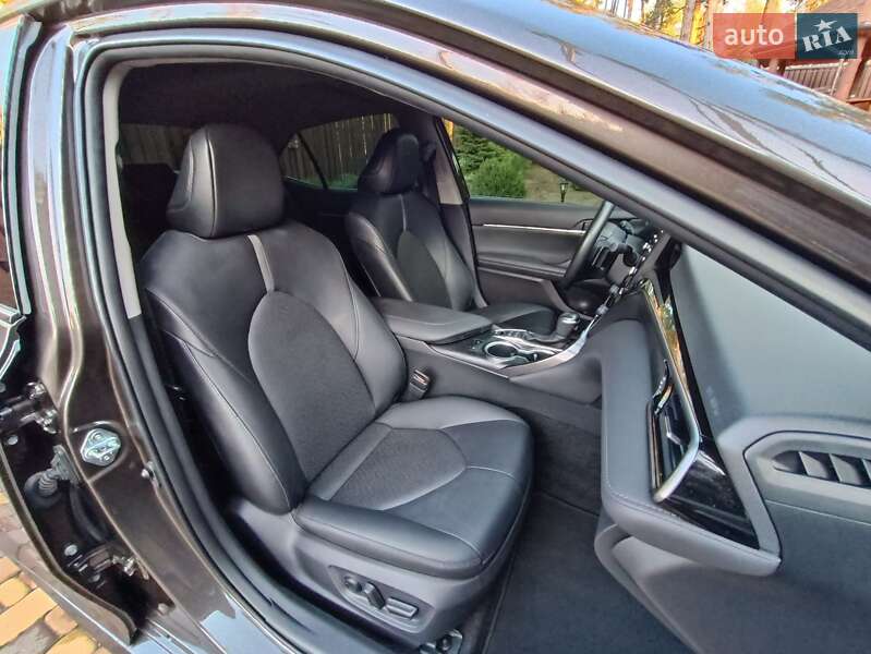 Седан Toyota Camry 2021 в Харькове фото 12 Седан Toyota Camry 2021 в Харькове