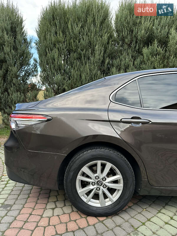 Седан Toyota Camry 2018 в Львове фото 4 Седан Toyota Camry 2018 в Львове