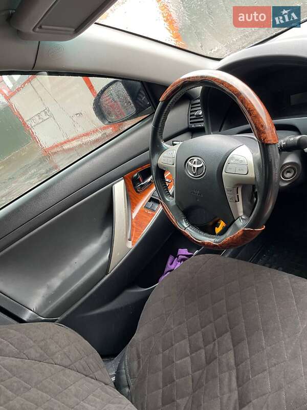 Седан Toyota Camry 2010 в Полонном фото 8 Седан Toyota Camry 2010 в Полонном