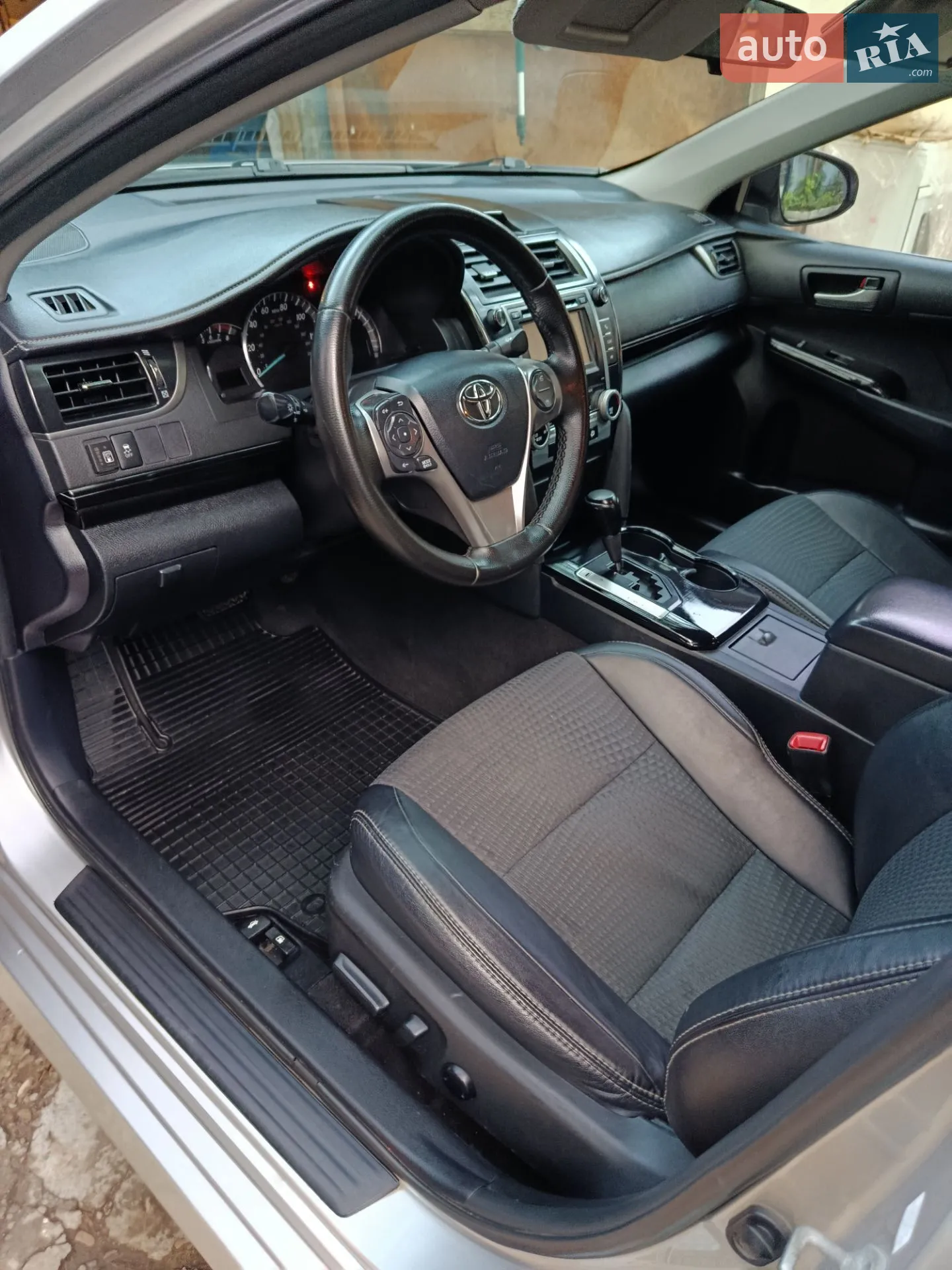 2012 Toyota Camry - мініатюра 8