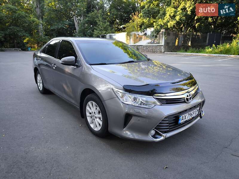 Седан Toyota Camry 2016 в Києві фото 8 Седан Toyota Camry 2016 в Києві