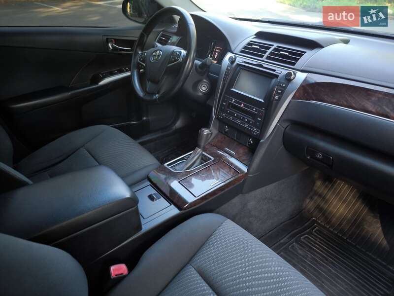 Седан Toyota Camry 2016 в Києві фото 9 Седан Toyota Camry 2016 в Києві