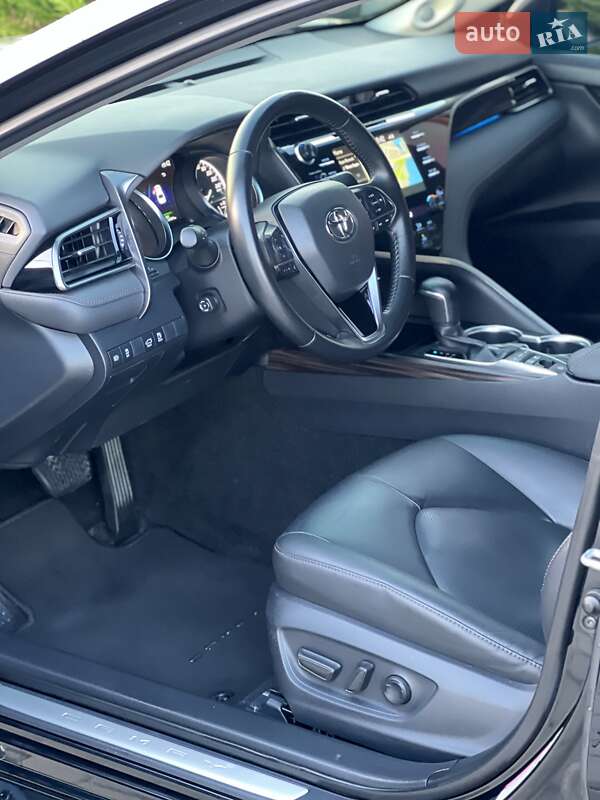 Седан Toyota Camry 2019 в Харкові фото 25 Седан Toyota Camry 2019 в Харкові