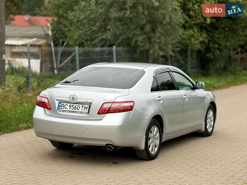 Седан Toyota Camry 2008 в Львове фото 12 Седан Toyota Camry 2008 в Львове