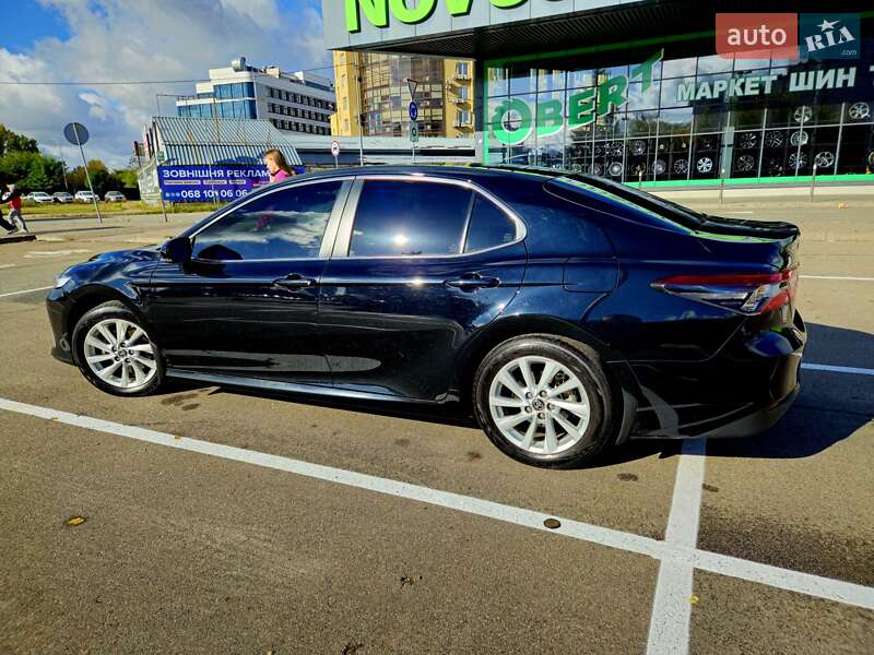 Седан Toyota Camry 2021 в Киеве фото 4 Седан Toyota Camry 2021 в Киеве