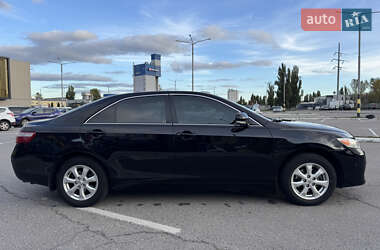 Седан Toyota Camry 2011 в 