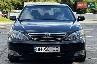 Седан Toyota Camry 2002 в Одессе