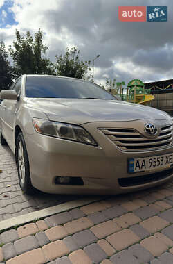 Седан Toyota Camry 2007 в Софиевской Борщаговке