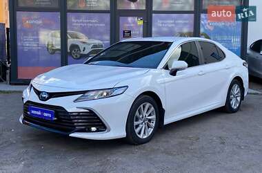 Седан Toyota Camry 2023 в Вінниці