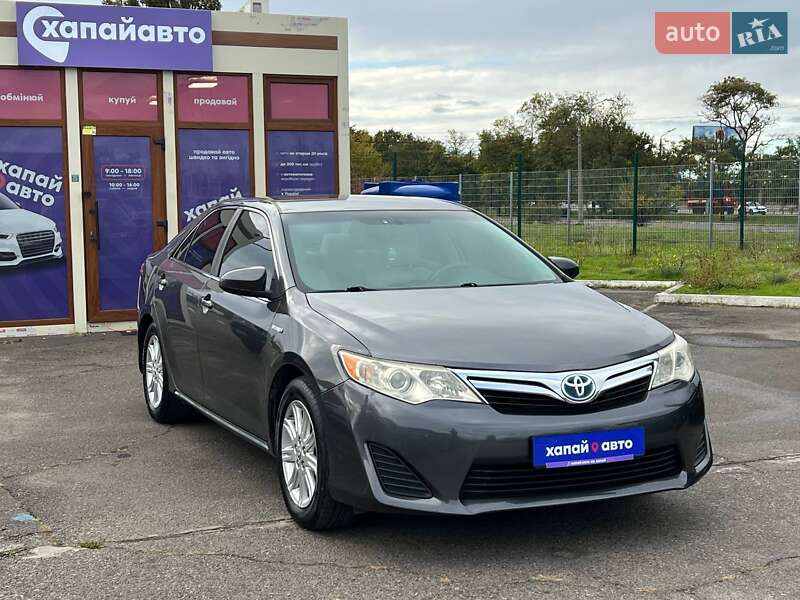 Седан Toyota Camry 2013 в Одесі