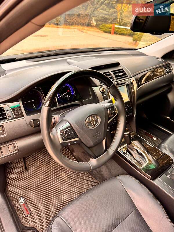 Седан Toyota Camry 2016 в Днепре фото 13 Седан Toyota Camry 2016 в Днепре
