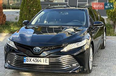 Седан Toyota Camry 2020 в 