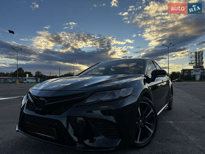 Седан Toyota Camry 2018 в Одесі