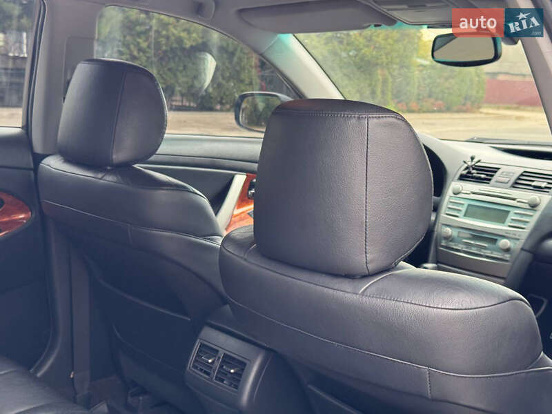 Седан Toyota Camry 2008 в Ахтырке фото 28 Седан Toyota Camry 2008 в Ахтырке