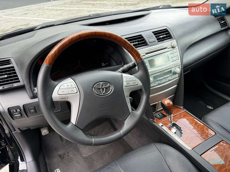 Седан Toyota Camry 2008 в Кременце фото 36 Седан Toyota Camry 2008 в Кременце