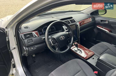 Седан Toyota Camry 2012 в 