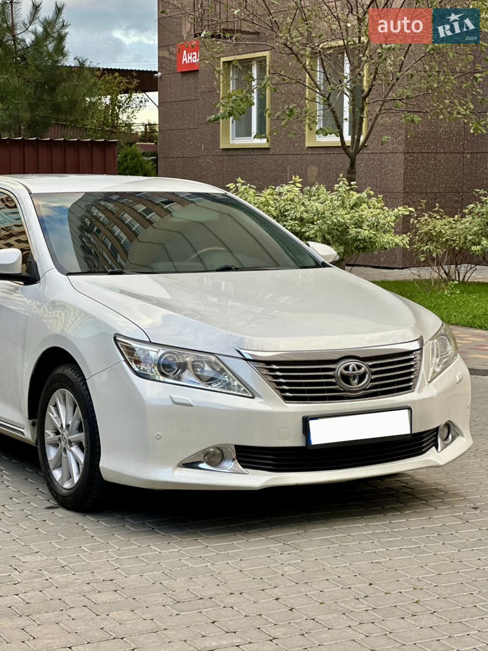 2011 Toyota Camry - мініатюра 16