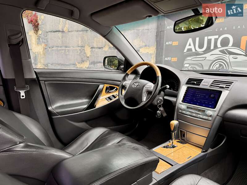 Седан Toyota Camry 2006 в Харкові