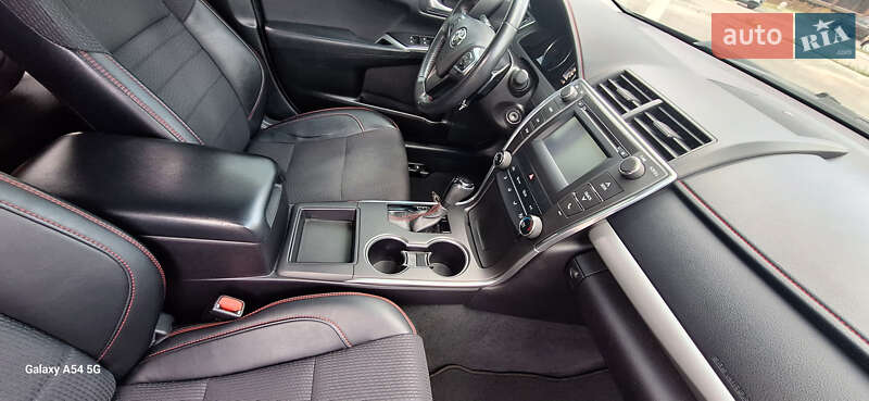 Седан Toyota Camry 2017 в Киеве фото 41 Седан Toyota Camry 2017 в Киеве