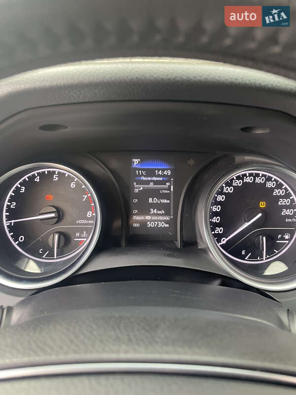 Седан Toyota Camry 2021 в Павлограде