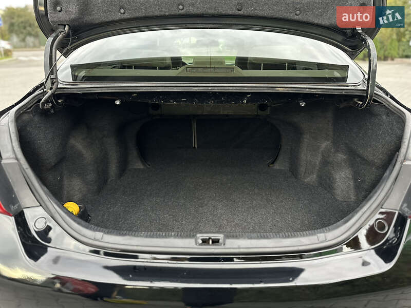 Седан Toyota Camry 2007 в Виннице