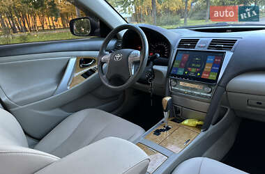 Седан Toyota Camry 2007 в 