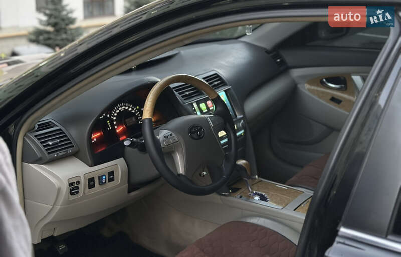 Седан Toyota Camry 2006 в Славуті