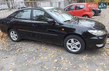 Седан Toyota Camry 2005 в Днепре