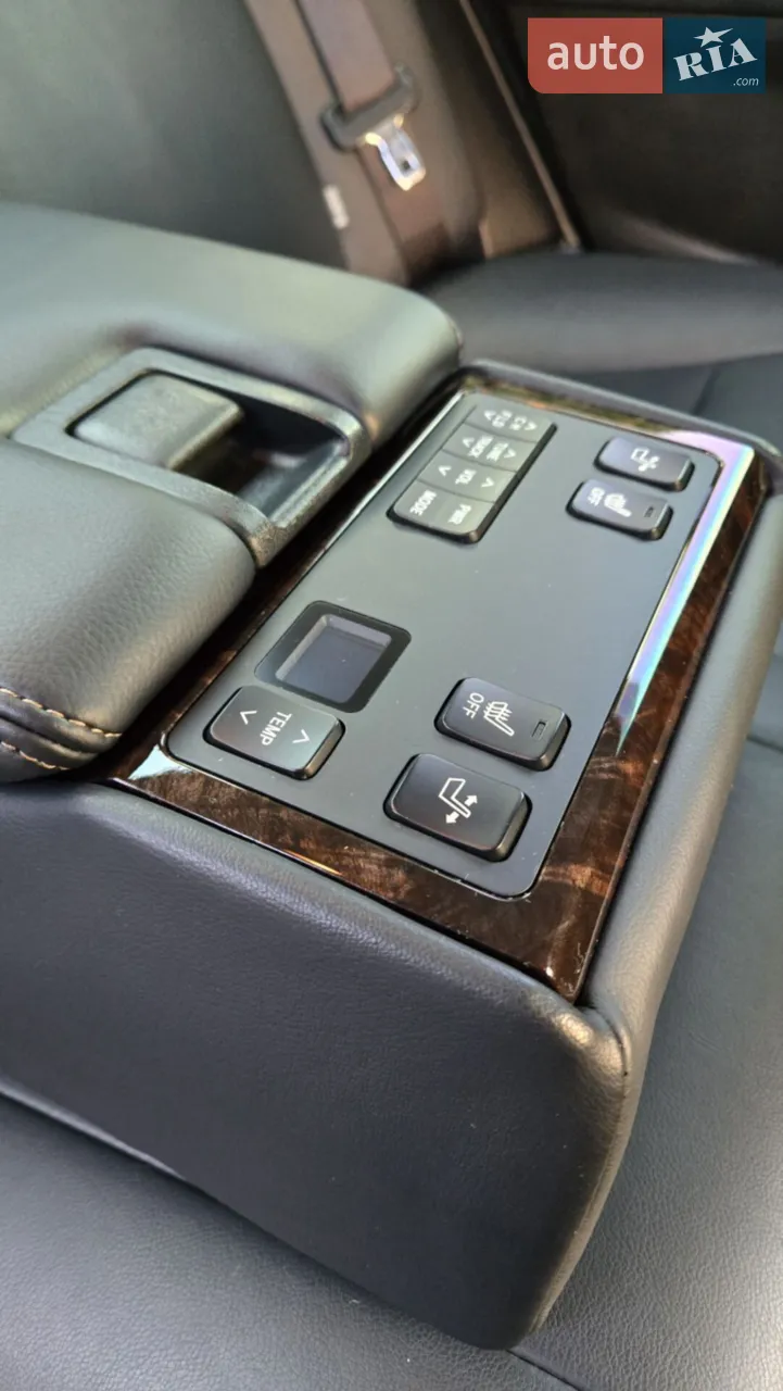 2014 Toyota Camry - мініатюра 23