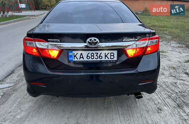 Седан Toyota Camry 2011 в 