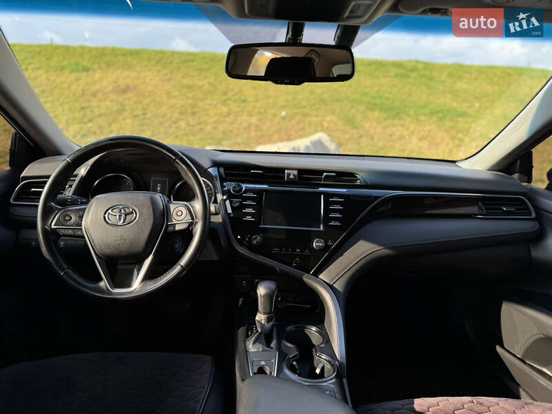 Седан Toyota Camry 2020 в Днепре фото 11 Седан Toyota Camry 2020 в Днепре