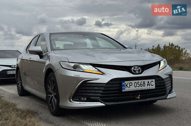 Седан Toyota Camry 2021 в Дніпрі