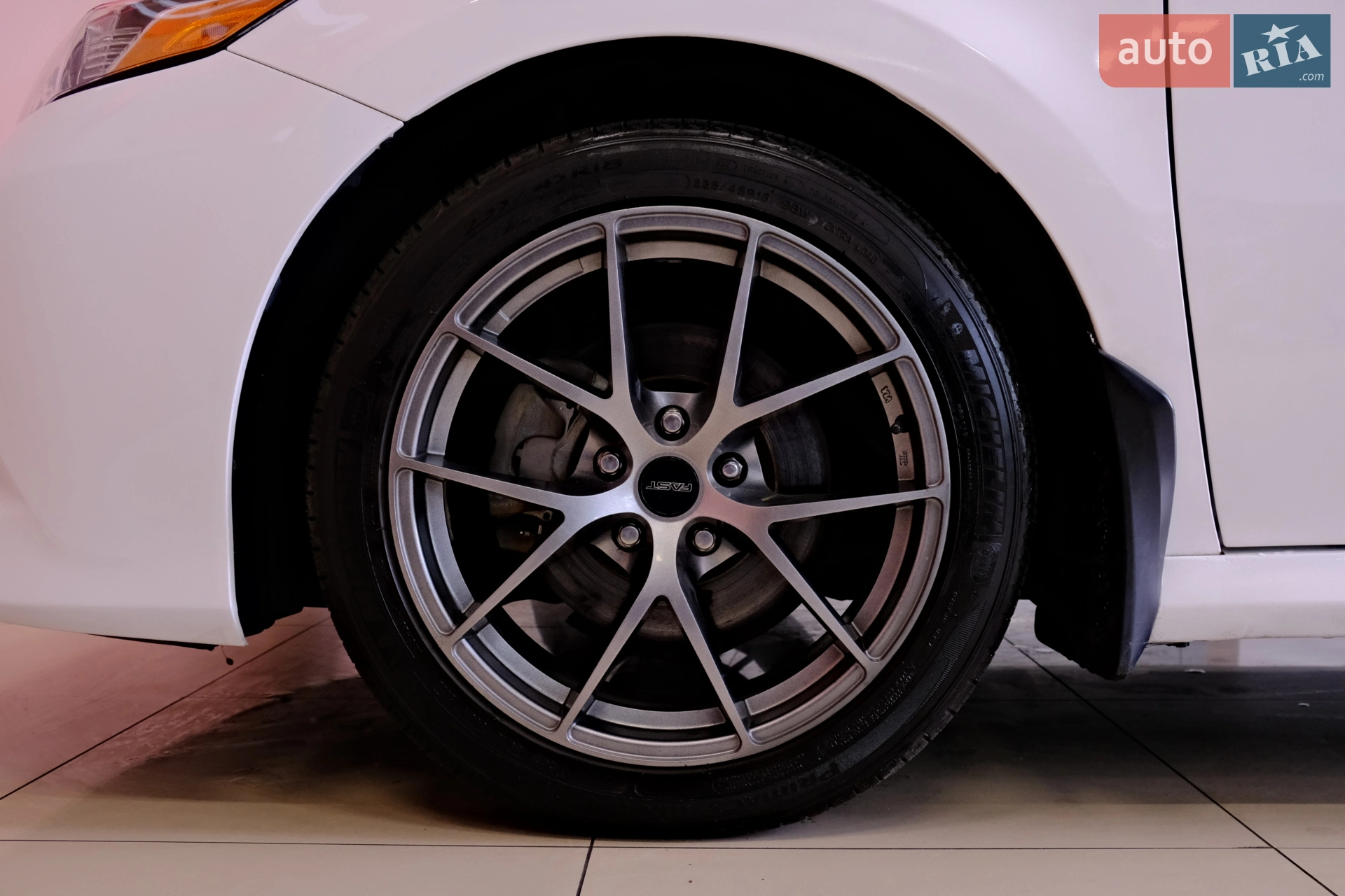 2019 Toyota Camry - мініатюра 18