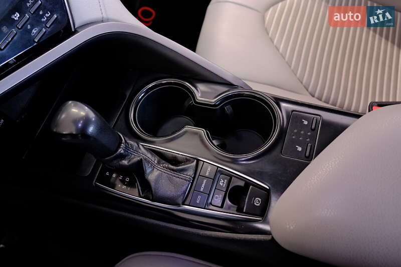 Седан Toyota Camry 2019 в Одессе фото 22 Седан Toyota Camry 2019 в Одессе