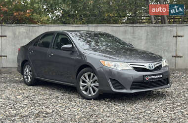 Седан Toyota Camry 2012 в Києві