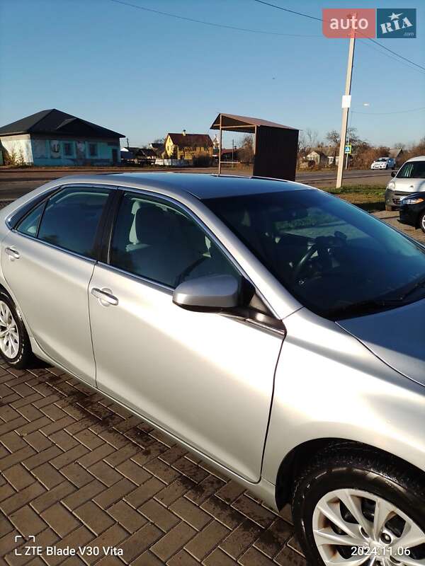 Седан Toyota Camry 2014 в Львове